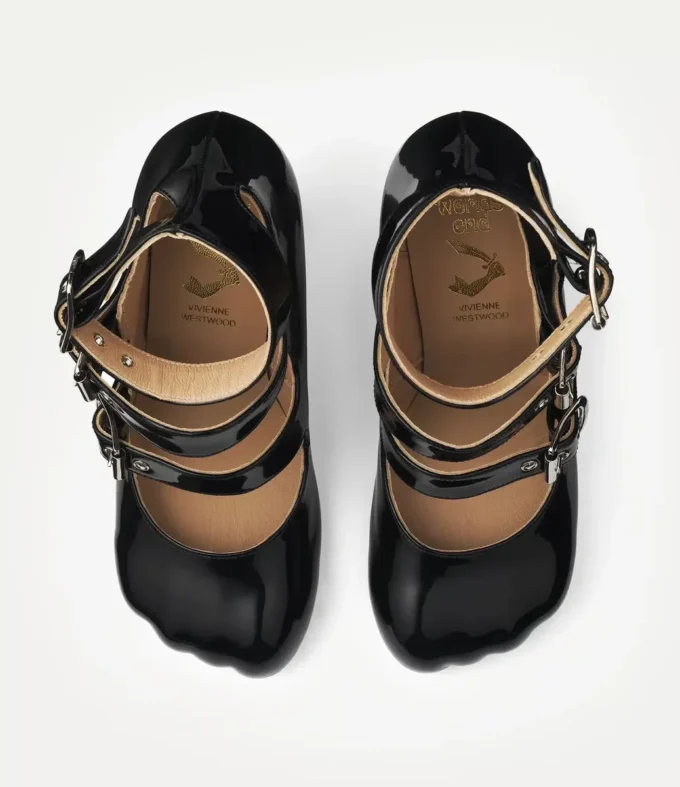 Animal Toe Three-Strap Shoe