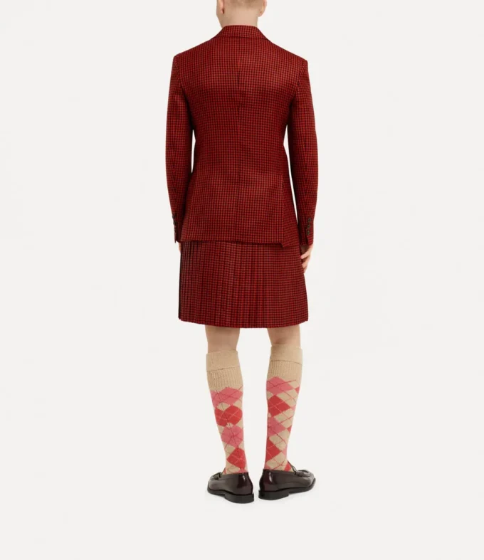 Jasje met één knoop Jasje met één knoop