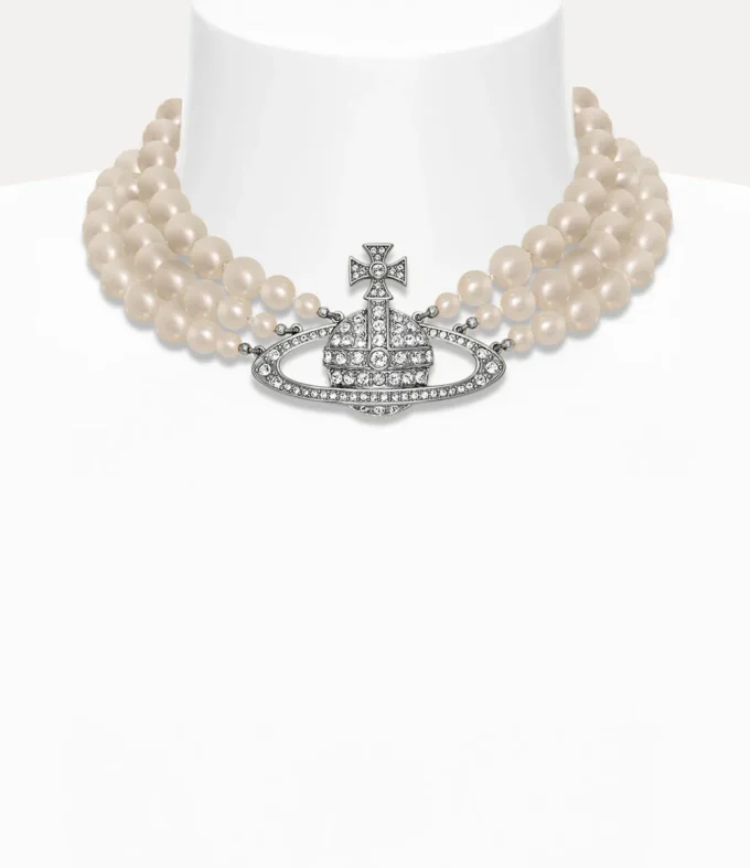 Three Row Pearl Bas Relief Choker